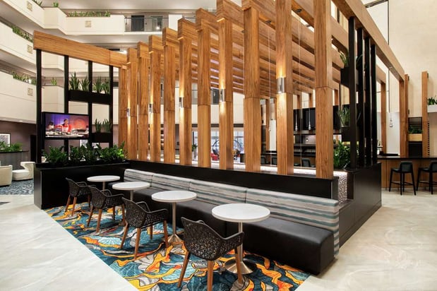 Images Embassy Suites by Hilton Orlando Airport