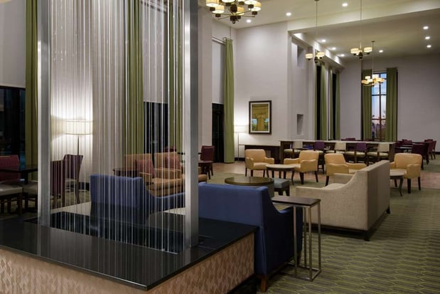 Images Hampton Inn & Suites National Harbor/Alexandria Area