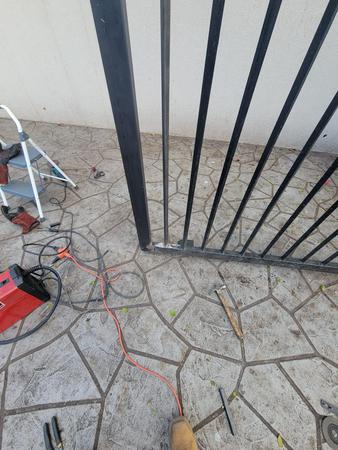 Images A+ Arlington Fence and Gate Repairs