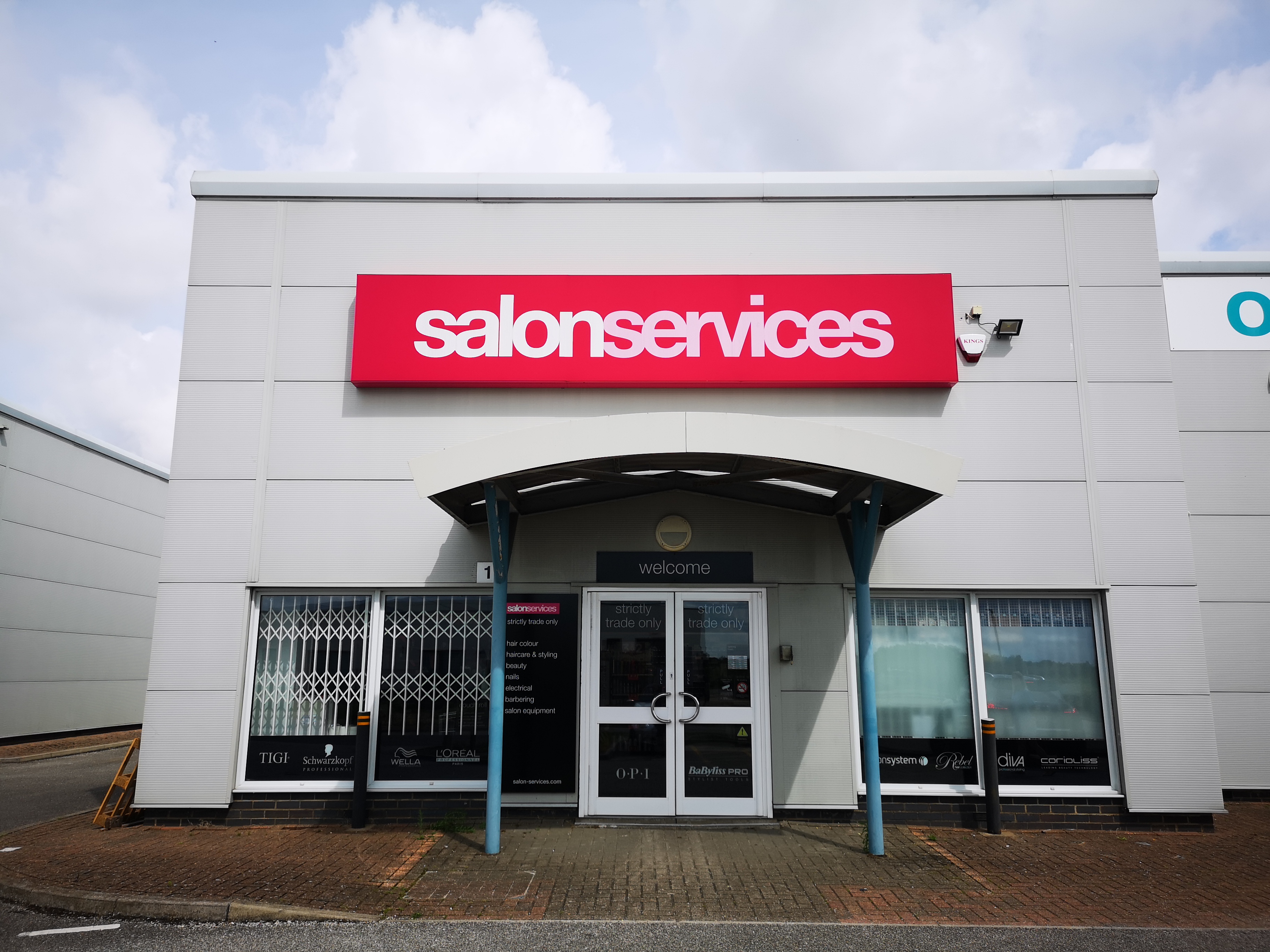 Salon Services Kings Lynn 01553 777090