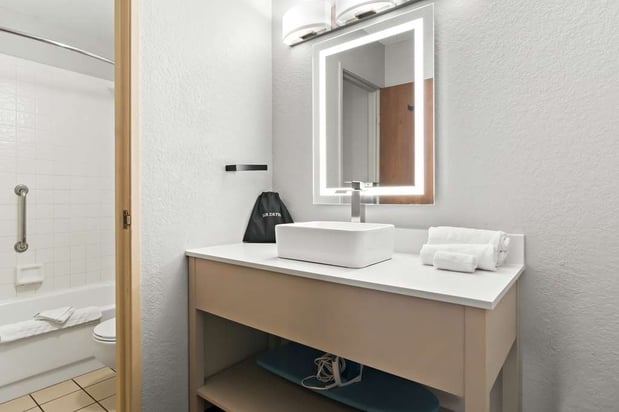 Images Best Western The Oasis at Joplin