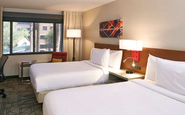 Images Hilton Garden Inn Scottsdale Old Town
