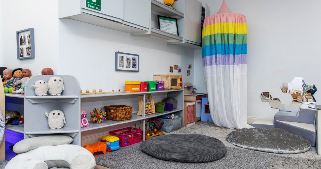 Montessori by Busy Bees South Lambeth Wandsworth - The best start in life Montessori by Busy Bees South Lambeth Wandsworth London 020 7801 8608