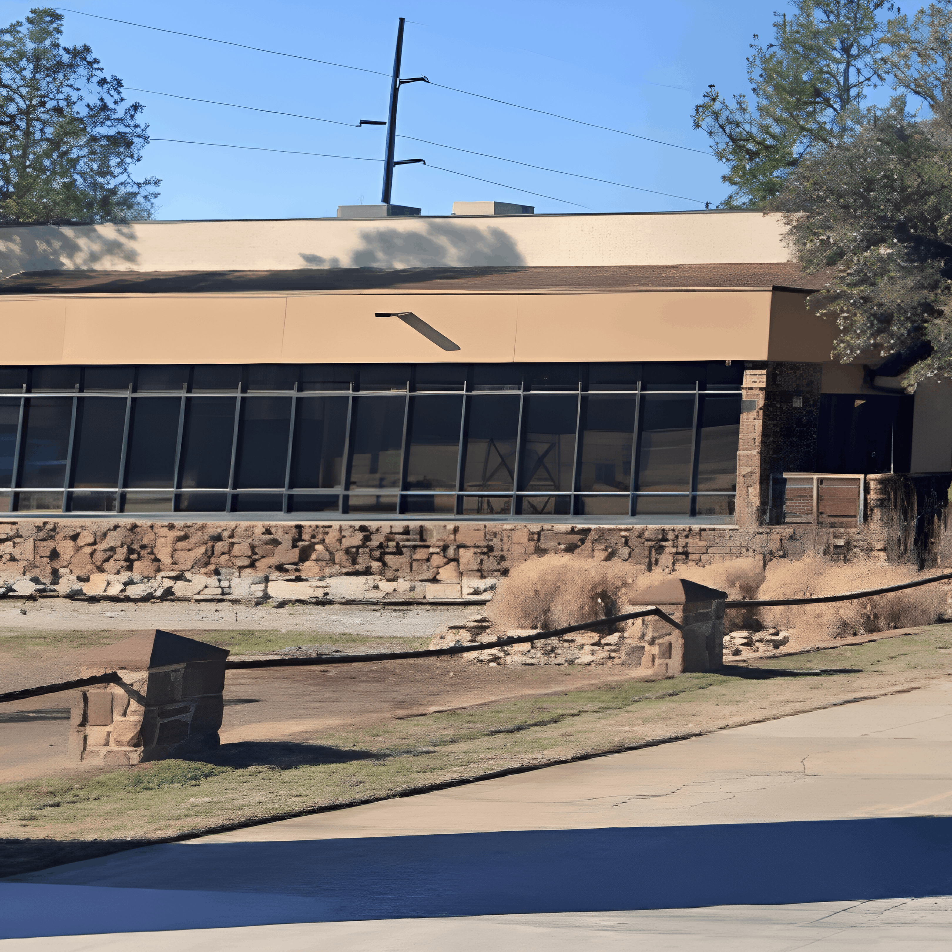 Keyport Self Storage Lewis in Tulsa, OK