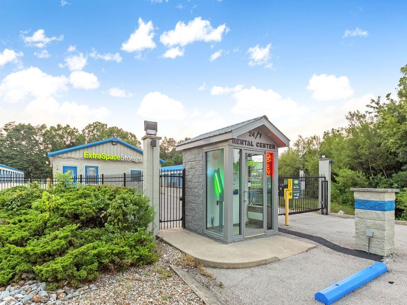 Security Screens - Storage Express at 111 N Daniels Way, Bloomington, IN 47404 