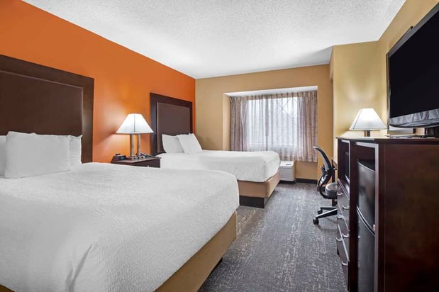 Images Best Western Plus The Inn at Sharon/Foxboro