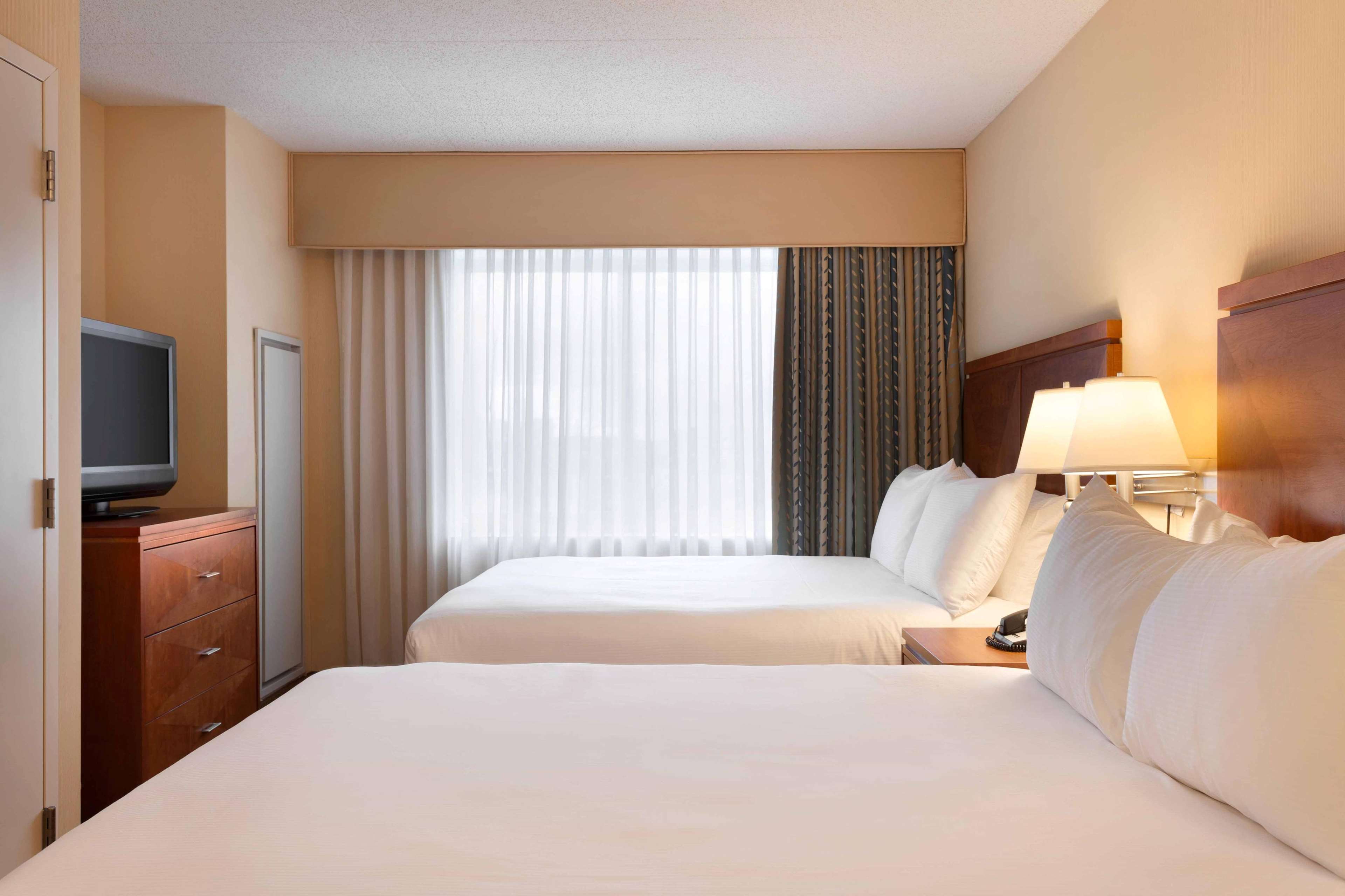 National Car Rental BOS Logan Intl. Airport Pickup Locations. Find additional Logan Intl. rental car pick up locations and enjoy the best car rental deals available anywhere. Find the most convenient BOS airport car rental locations when convenience and easy access are the name of the game!