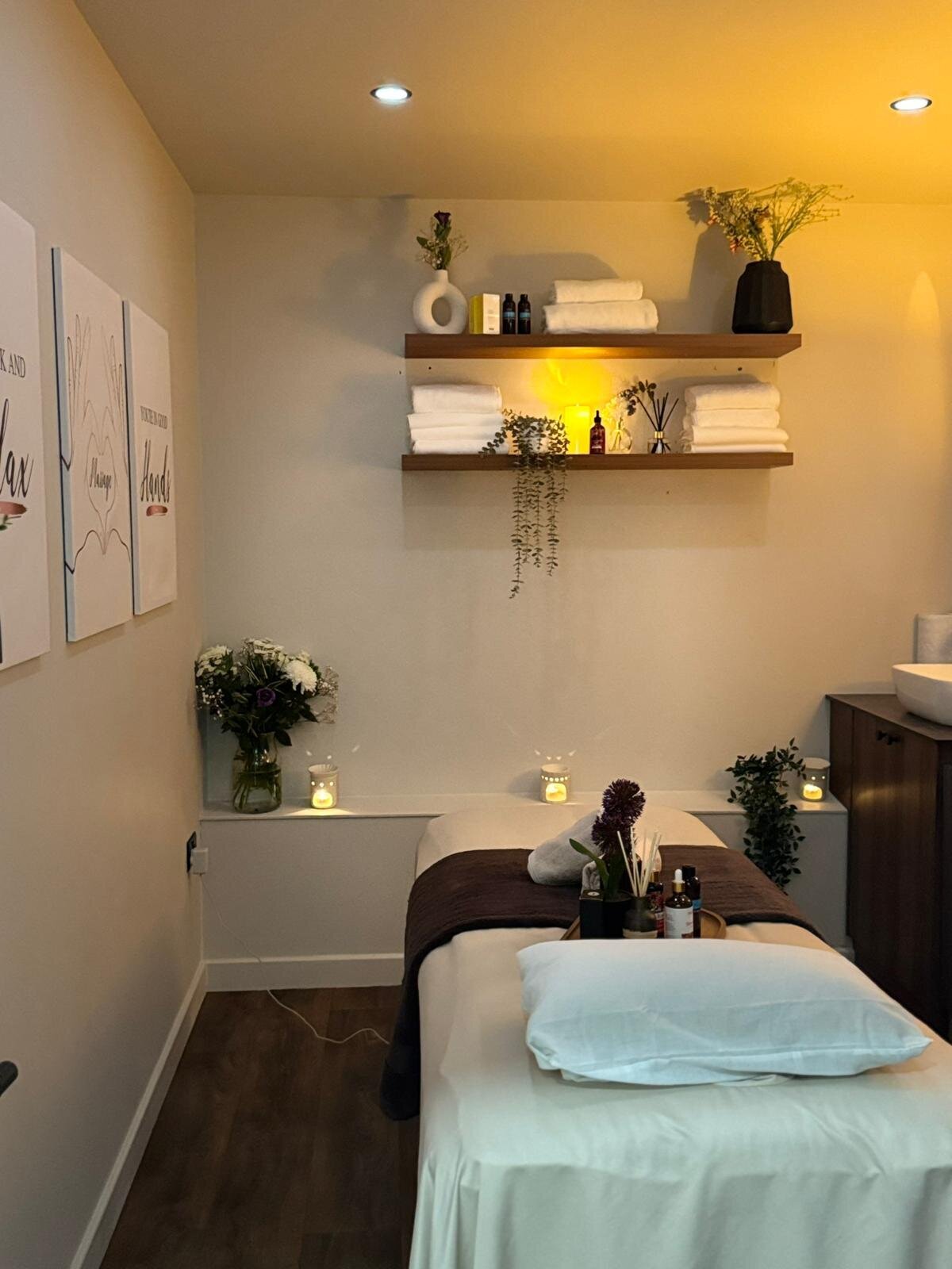 Images Emma’s Massage & Spa