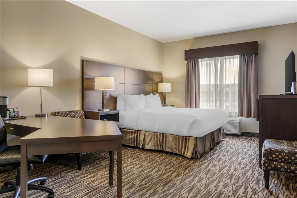 Images Best Western Plus Bridgewater Hotel & Convention Centre