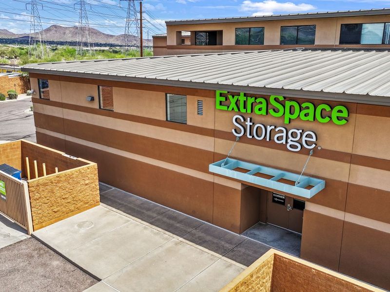 Images Extra Space Storage