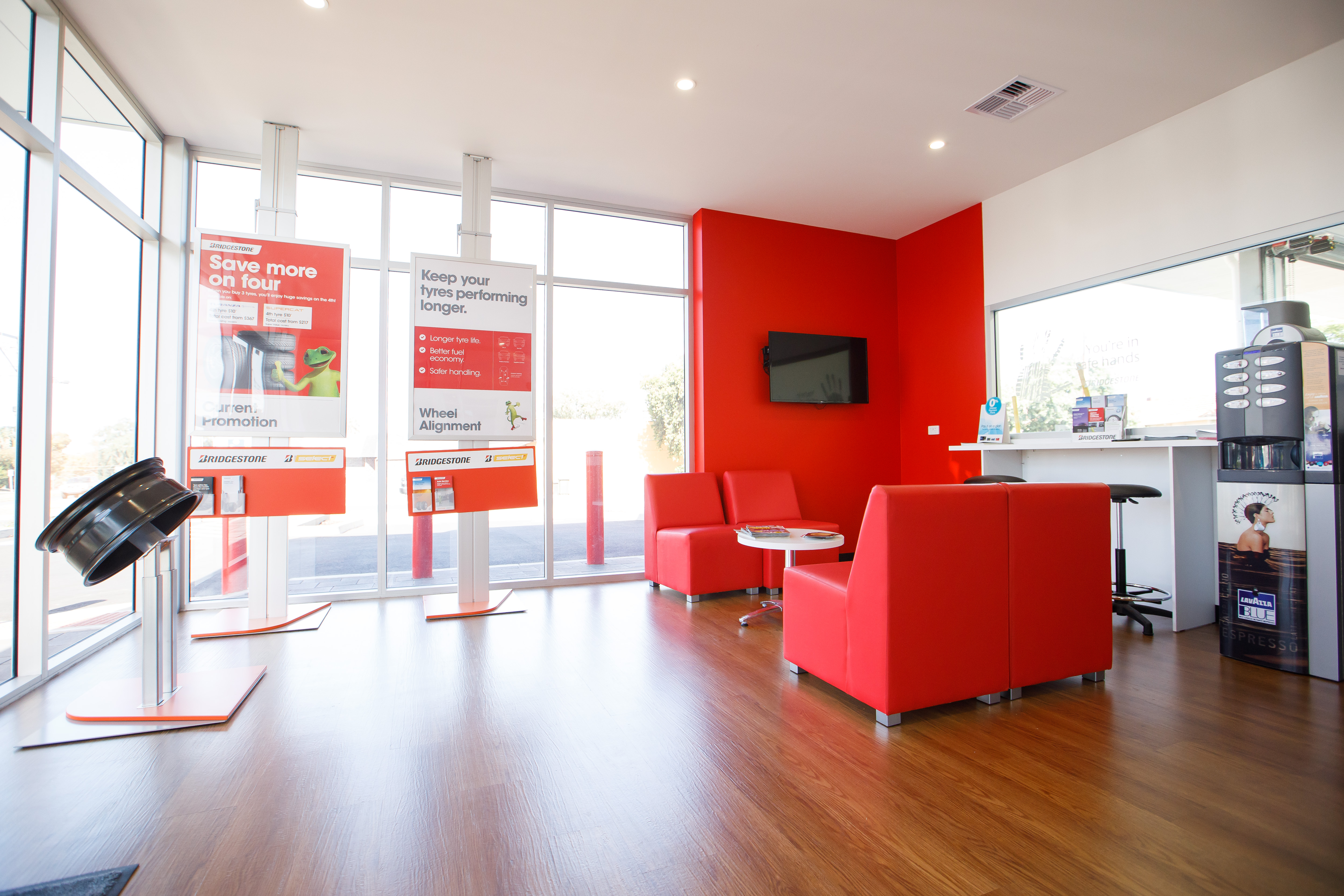 Images Bridgestone Select Tyre & Auto Dernancourt