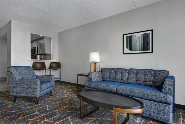 Images Holiday Inn Philadelphia-Cherry Hill, an IHG Hotel
