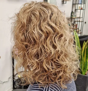 Calligraphy Hair Martina Bark, Bahnhofstr. 26 in Scheeßel