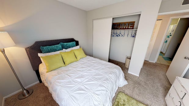 Images Woodbrook Apartments