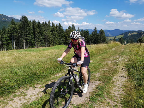 Bilder Belchenradler MTB Touren Radreisen Fahrtechnik