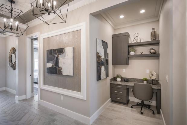 Images Hilltop by Toll Brothers