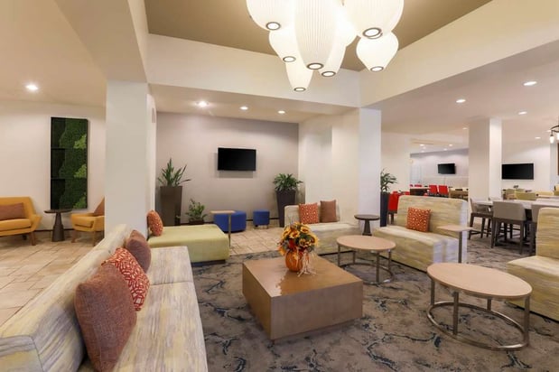 Images Hilton Garden Inn Raleigh-Durham/Research Triangle Park