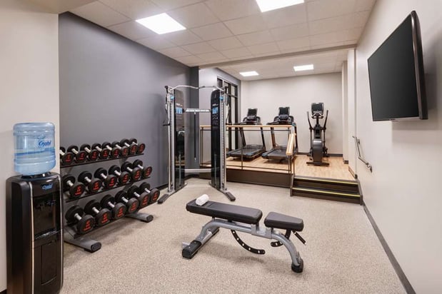 Images Embassy Suites by Hilton Tysons Corner