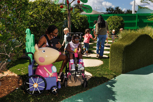 Images PEPPA PIG Theme Park Dallas-Fort Worth
