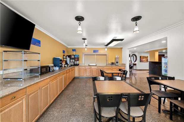 Images Best Western Chieftain Inn