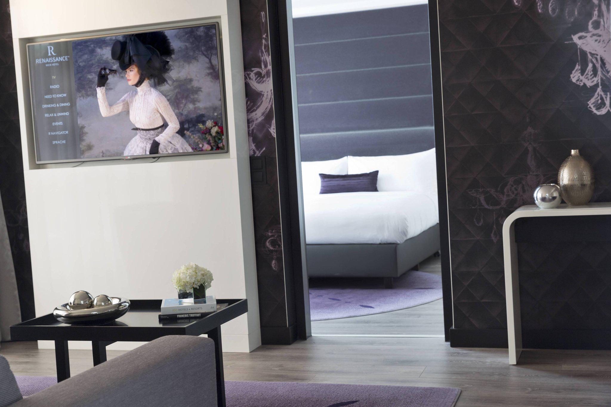 Renaissance Wien Hotel, Linke Wienzeile/Ullmannstrasse 71 in Vienna