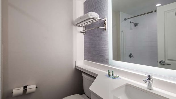 Images Best Western Paramus Hotel & Suites