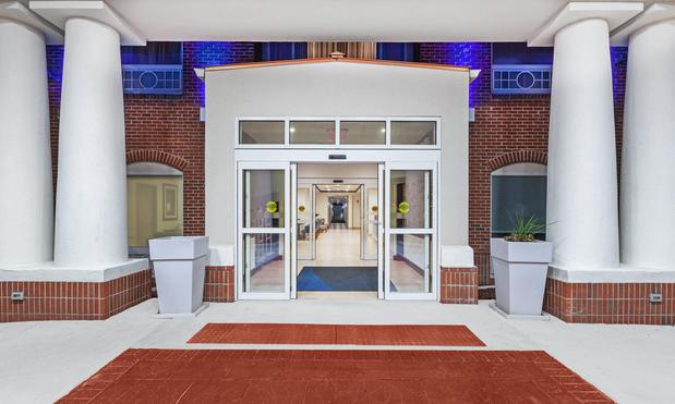 Images Holiday Inn Express & Suites Baton Rouge East by IHG