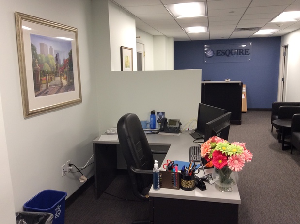 Images Esquire Deposition Solutions, LLC