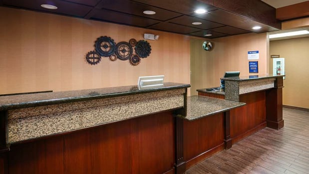 Images Best Western Plus Rama Inn & Suites