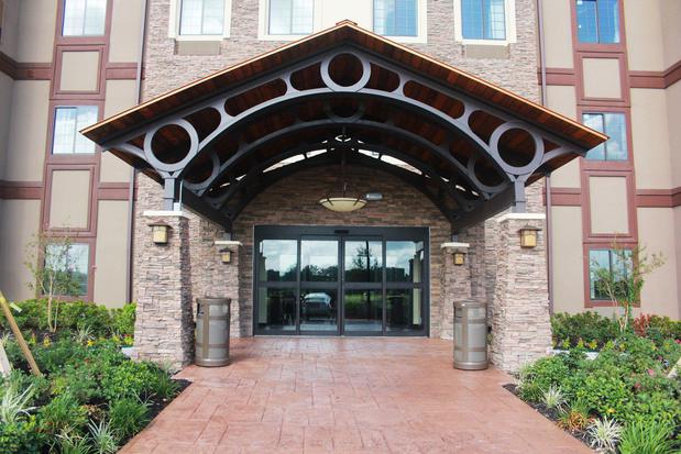 Images Staybridge Suites Houston IAH - Beltway 8 by IHG