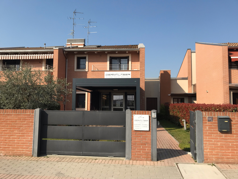 Images Poliambulatorio Dermalaser