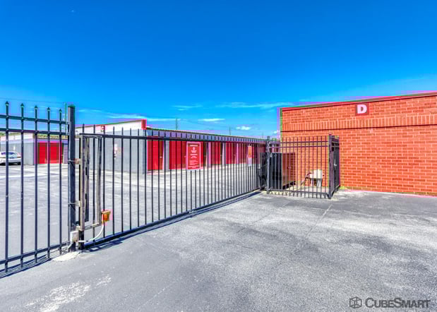 Images CubeSmart Self Storage