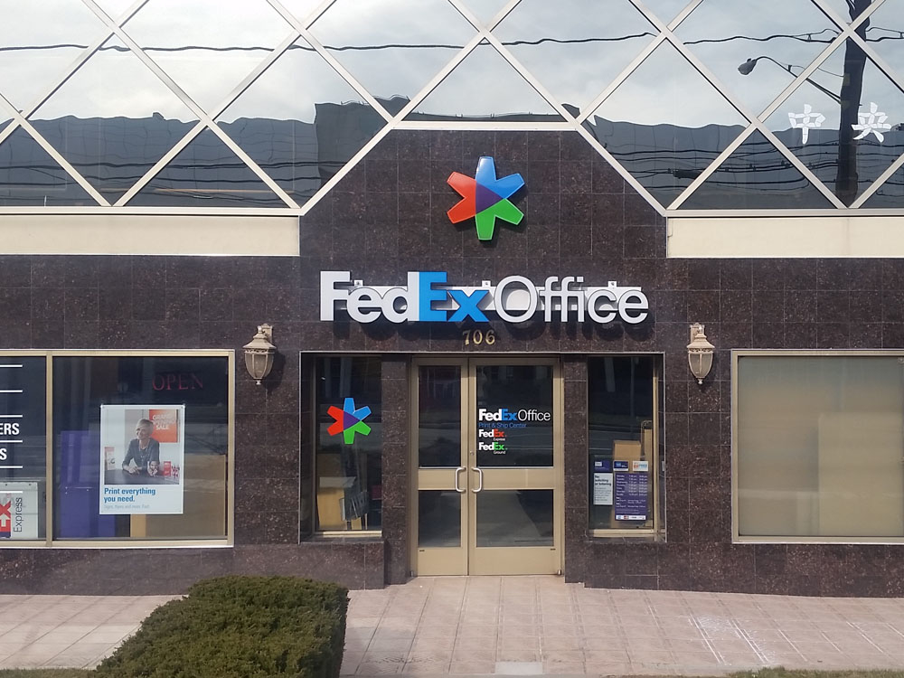 Exterior photo of FedEx Office location at 706 Rockville Pike\t Print quickly and easily in the self-service area at the FedEx Office location 706 Rockville Pike from email, USB, or the cloud\t FedEx Office Print & Go near 706 Rockville Pike\t Shipping boxes and packing services available at FedEx Office 706 Rockville Pike\t Get banners, signs, posters and prints at FedEx Office 706 Rockville Pike\t Full service printing and packing at FedEx Office 706 Rockville Pike\t Drop off FedEx packages near 706 Rockville Pike\t FedEx shipping near 706 Rockville Pike