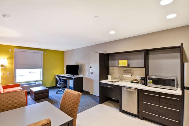 Images Home2 Suites by Hilton Green Bay