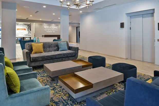 Images Hampton Inn Cedar Falls Downtown