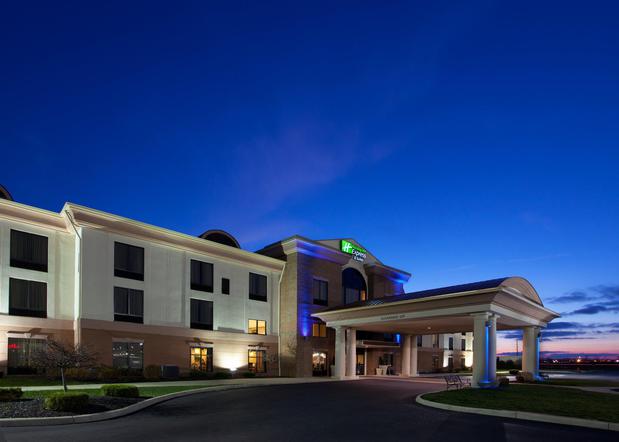 Images Holiday Inn Express & Suites Bowling Green, an IHG Hotel