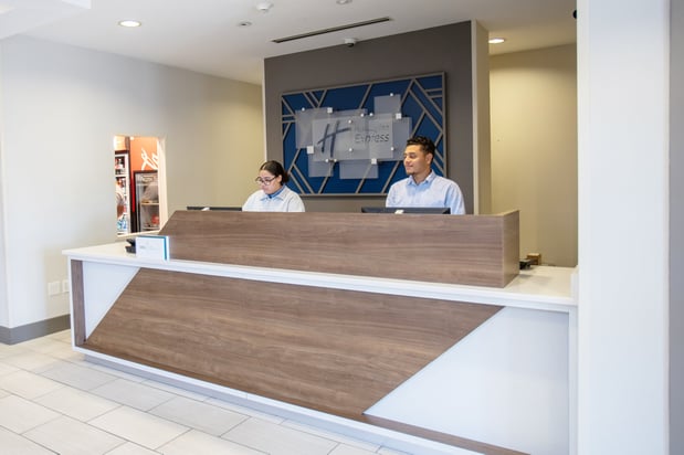 Images Holiday Inn Express Pembroke by IHG