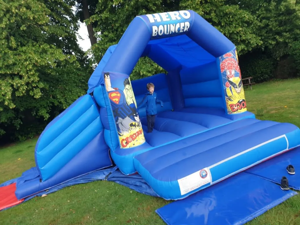 Images Top Banana Bouncy Castles