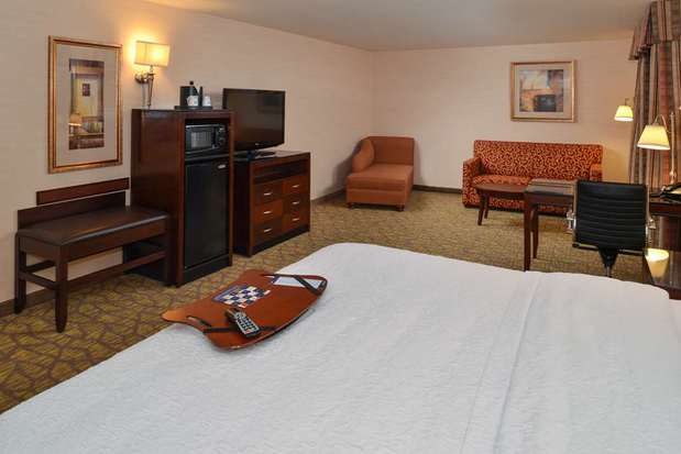 Images Hampton Inn & Suites Tacoma