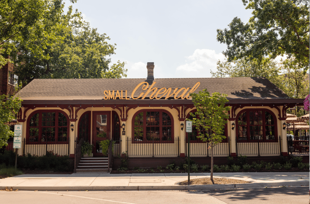 Images Small Cheval- Wilmette