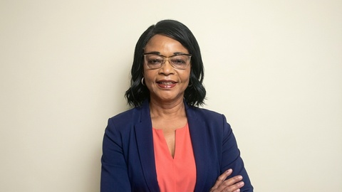 Apollonia Nwosu - TurboTax Expert Logo