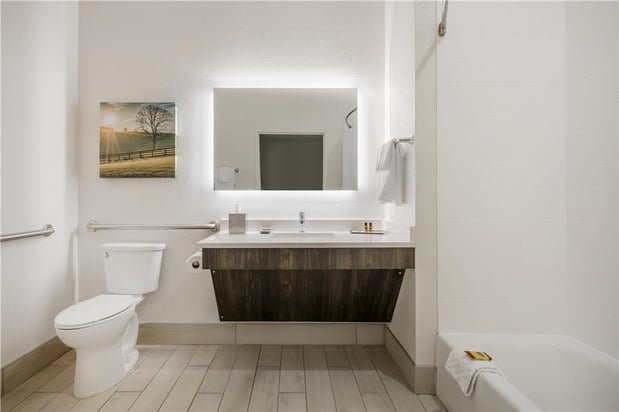 Images Best Western Plus Elizabethtown Inn & Suites