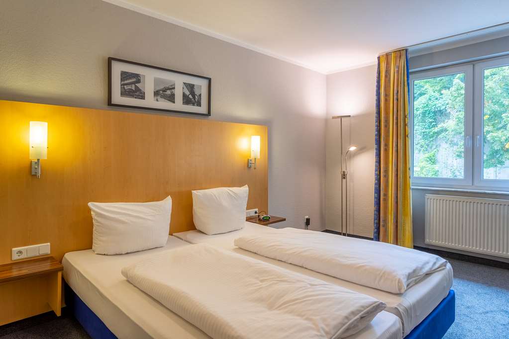 Waldhotel Eskeshof, Krummacherstr. 251 in Wuppertal