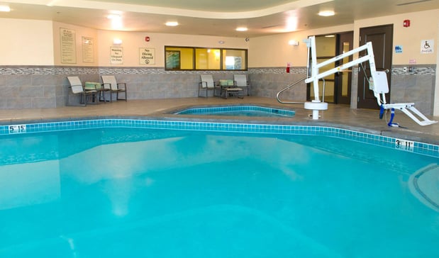 Images Holiday Inn Express & Suites Colorado Springs Central by IHG