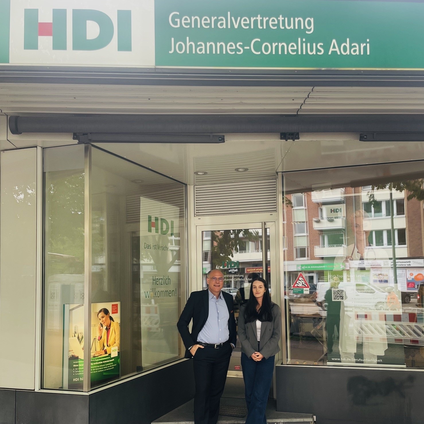 HDI Versicherungen: Johannes-Cornelius Adari, Mundsburger Damm 29 in Hamburg