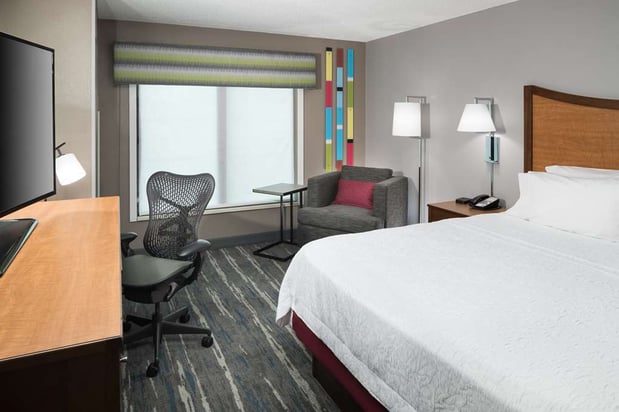 Images Hampton Inn & Suites Chicago-North Shore/Skokie