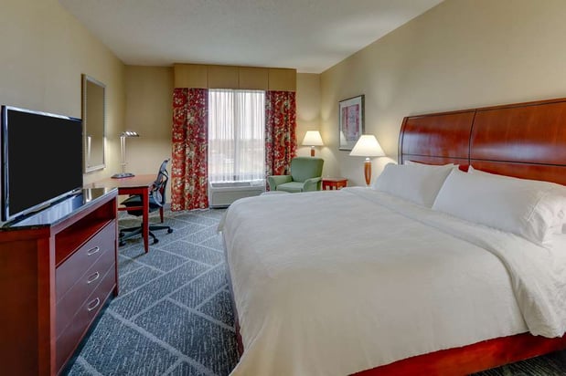 Images Hilton Garden Inn Indianapolis Airport