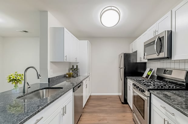 Images Eagle Rock Apartments at Freehold