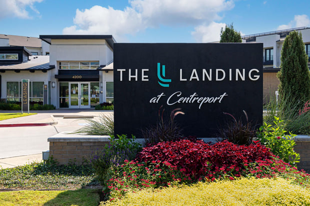 Images The Landing at Centreport Apartments