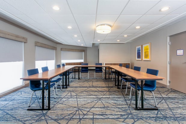 Images Holiday Inn Express Clearwater East - Icot Center by IHG